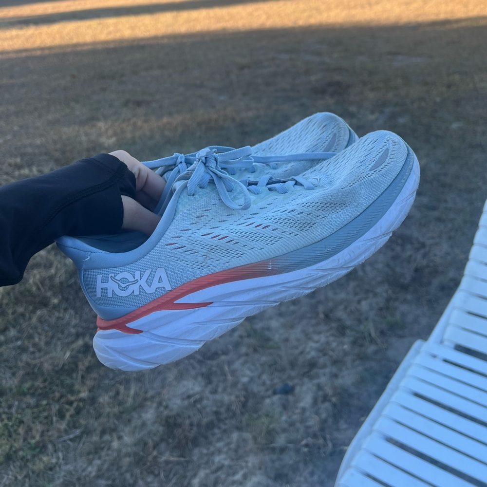 HOKA Bondi 8
